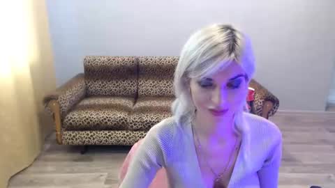 sexybeatriice online show from October 9, 2025, 6:33 am