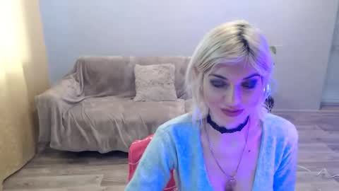 sexybeatriice online show from February 16, 2026, 7:26 am