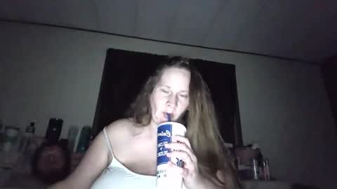 Etowngirl14 online show from January 14, 2025, 4:04 am