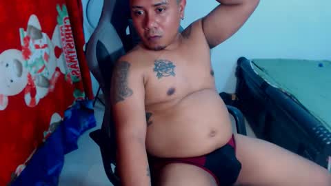 Jonas Cum BARBER IN TRAINING online show from September 16, 2025, 4:35 am