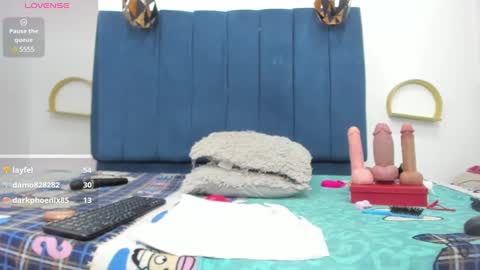 sexybrown_2005 online show from March 9, 2025, 6:50 am