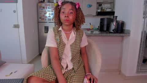 Snapshot of sexybrunnetem chatting on June 8, 2026, 8:15 am sofia online show from June 8, 2026, 8:15 am
