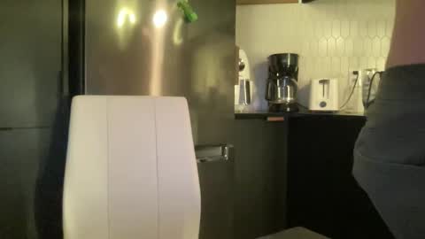 sexycanadian39 online show from February 28, 2026, 4:24 am