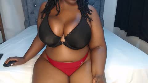 sexychocco online show from September 21, 2025, 10:33 pm