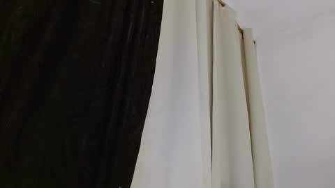 Eva online show from February 16, 2025, 8:22 pm