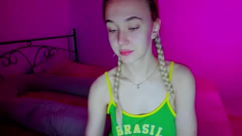 Snapshot of sexycocobutt chatting on December 6, 2024, 7:54 am Sophia online show from December 6, 2024, 7:54 am