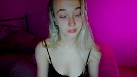 Snapshot of sexycocobutt chatting on January 23, 2025, 9:18 am Sophia online show from January 23, 2025, 9:18 am
