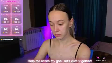 Sophia online show from November 13, 2025, 8:02 am