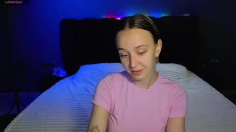 Sophia online show from April 18, 2026, 1:15 pm