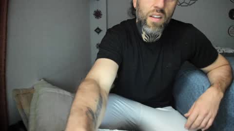 Antonioylola online show from January 5, 2025, 12:10 pm