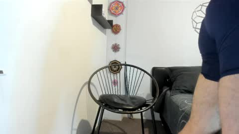 Snapshot of sexycolombian2022 chatting on May 22, 2026, 2:12 pm Antonioylola online show from May 22, 2026, 2:12 pm