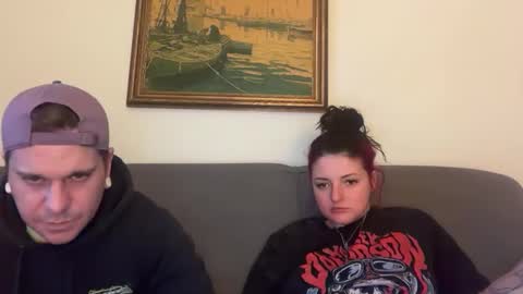 sexycouple41110 online show from March 14, 2026, 3:56 am