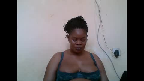 Snapshot of sexydove2 chatting on February 15, 2026, 7:51 am EMILY online show from February 15, 2026, 7:51 am