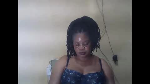 Snapshot of sexydove2 chatting on May 27, 2026, 6:38 pm EMILY online show from May 27, 2026, 6:38 pm