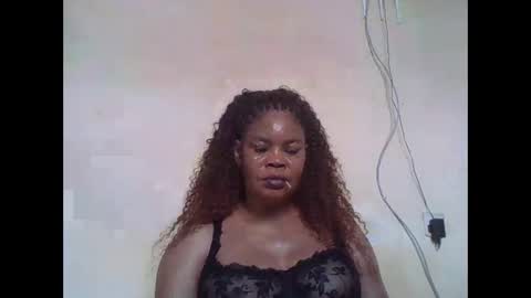 Snapshot of sexydove2 chatting on June 9, 2026, 6:47 am EMILY online show from June 9, 2026, 6:47 am