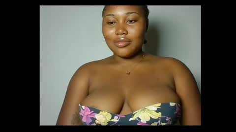 Zanele online show from April 20, 2026, 8:21 pm