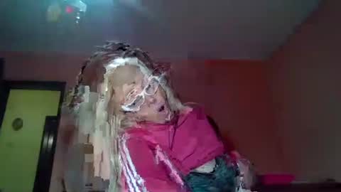 Snapshot of sexyeni chatting on January 3, 2025, 1:38 am ENI pvt moan your name WHEN I M NOT online you tell me in SNAPCHAT deal yes add me... FREE TWITTER magiconline101...... online show from January 3, 2025, 1:38 am