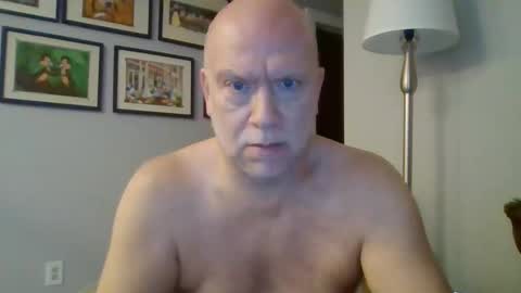 SexyFLGuy74 online show from February 6, 2026, 5:27 pm