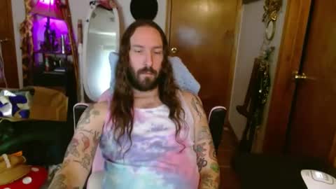 sexyhippieman117 online show from October 5, 2025, 7:56 pm