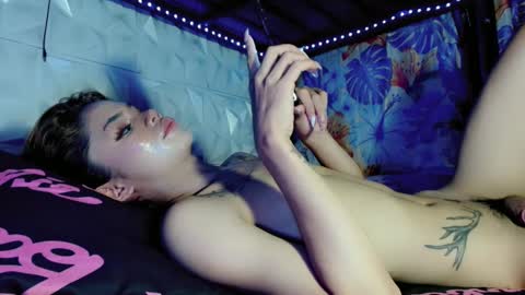 Snapshot of sexyhotbabe18 chatting on February 18, 2025, 8:36 pm sexyhotbabe18 online show from February 18, 2025, 8:36 pm