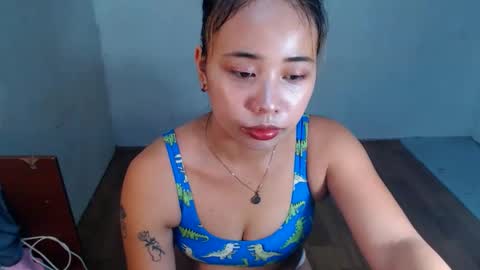Snapshot of sexyhotbojean chatting on March 5, 2025, 4:45 am jeanken and jelian online show from March 5, 2025, 4:45 am