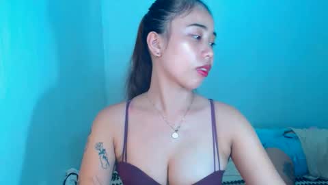 Snapshot of sexyhotbojean chatting on March 10, 2025, 2:37 pm jeanken and jelian online show from March 10, 2025, 2:37 pm