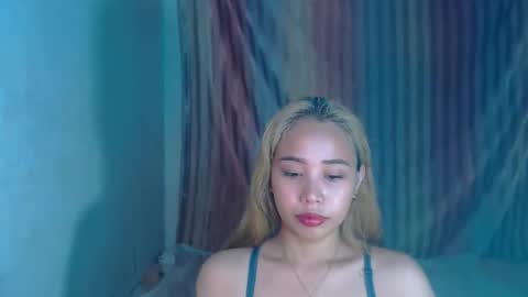 Snapshot of sexyhotbojean chatting on October 8, 2025, 4:54 am jeanken and jelian online show from October 8, 2025, 4:54 am