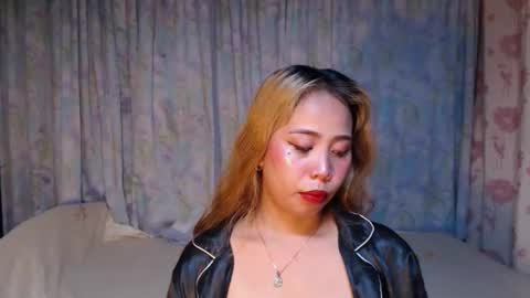 jeanken and jelian online show from November 30, 2025, 10:08 am