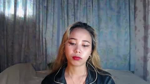 jeanken and jelian online show from December 1, 2025, 6:18 am