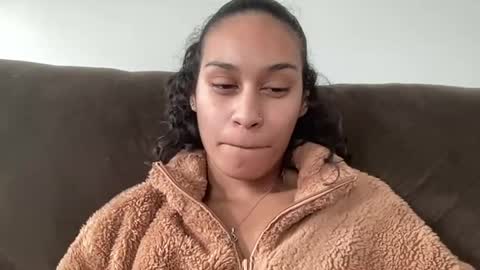 Snapshot of sexyjenny999 chatting on January 4, 2025, 5:47 pm Jenny online show from January 4, 2025, 5:47 pm