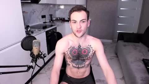 Snapshot of sexykolya chatting on February 28, 2025, 4:32 am Kolya online show from February 28, 2025, 4:32 am