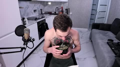 Snapshot of sexykolya chatting on March 1, 2025, 2:26 am Kolya online show from March 1, 2025, 2:26 am