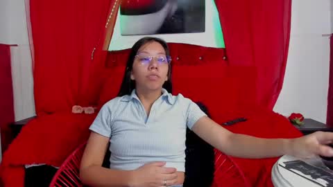 laura online show from February 6, 2025, 11:54 am