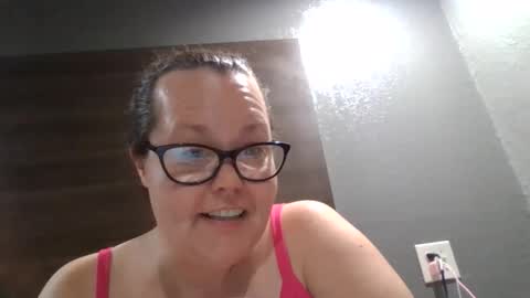 sexylil_bbw online show from March 16, 2026, 4:29 am