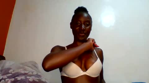 Snapshot of sexylucia5 chatting on May 9, 2026, 9:09 pm sexylucia5 online show from May 9, 2026, 9:09 pm