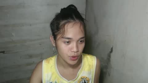 Lunox3 online show from November 23, 2025, 3:06 am