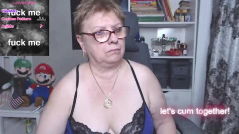 Snapshot of sexylynette4u chatting on November 4, 2025, 9:41 am sexylynette4u online show from November 4, 2025, 9:41 am