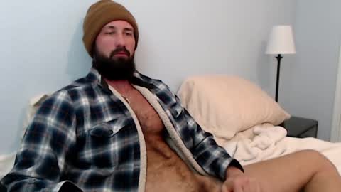 Snapshot of sexymanmk26 chatting on January 19, 2025, 4:04 pm lets go private im ready to play pvt cum online show from January 19, 2025, 4:04 pm