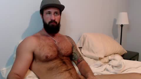 Snapshot of sexymanmk26 chatting on January 19, 2025, 11:32 pm lets go private im ready to play pvt cum online show from January 19, 2025, 11:32 pm