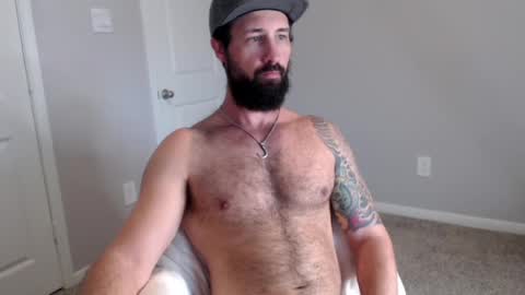 Snapshot of sexymanmk26 chatting on March 2, 2025, 3:48 pm lets go private im ready to play pvt cum online show from March 2, 2025, 3:48 pm