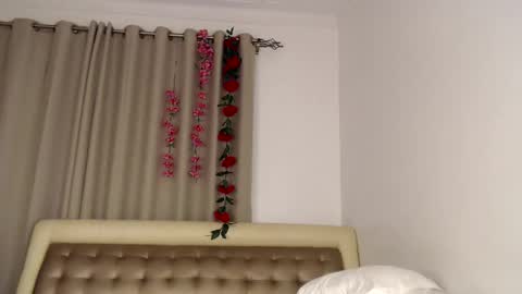 Melina online show from February 2, 2025, 1:02 am