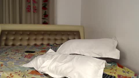 Melina online show from February 9, 2025, 2:06 am