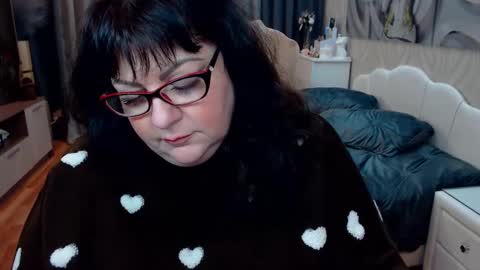 Snapshot of sexymilfsquirter chatting on January 16, 2025, 4:39 pm Victoria online show from January 16, 2025, 4:39 pm