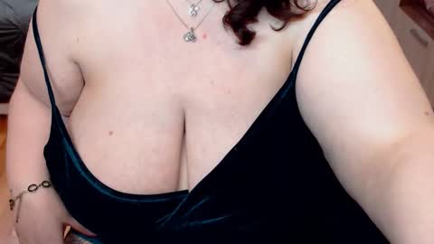 Snapshot of sexymilfsquirter chatting on January 26, 2025, 4:09 pm Victoria online show from January 26, 2025, 4:09 pm
