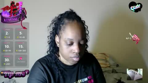 SexyMona online show from December 4, 2025, 11:57 pm