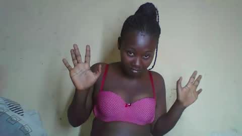 sexypamm online show from January 5, 2026, 6:33 pm