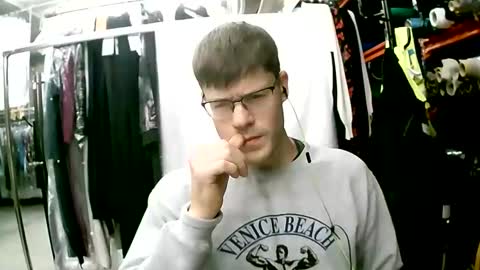 Snapshot of sexypornhot chatting on January 6, 2026, 5:55 am Erikson online show from January 6, 2026, 5:55 am