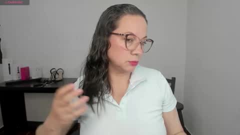 Sexy Psychologist online show from November 24, 2025, 11:04 pm