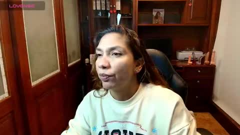 R A C H E L online show from December 21, 2025, 12:12 pm