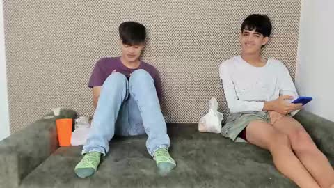 Snapshot of sexys_boys18 chatting on February 28, 2025, 1:03 pm MATIAS-18   THIAHO -18  MAX-19  NICOKALY-19  CAIN-19   MOD ESTEBAN online show from February 28, 2025, 1:03 pm
